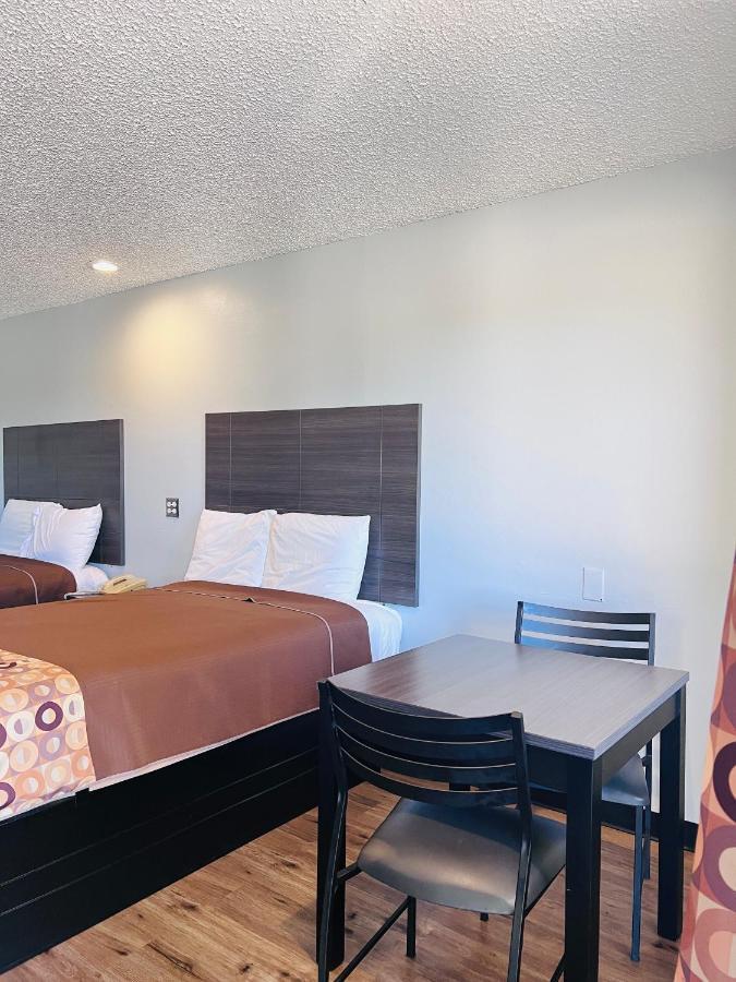 Coachway Inn Luling Extérieur photo